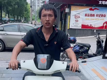 学车过程中如何注意油门跟刹车正确操作。#文笔峰雅迪 #电动车以旧换新 #雅迪电动车 #同城好店推荐