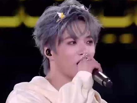 刘耀文内娱唯一寿司塑艺人成亮钻寿司了#娱乐