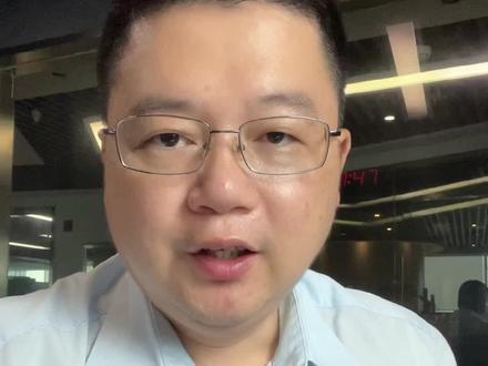 开车抽烟被罚2百元,不服!法院判了#热点新闻事件