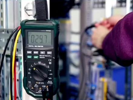 电气间隙和爬电距离#电工 #高低压配电柜 #高低压成套设备 #控制柜 #电气设备