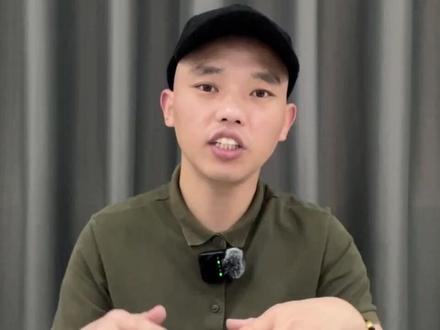 应粉丝留言要求,本期测评当贝F6效果,这款当贝F6亮度确实够高,但是即使1800CVIA的亮度,在开灯环境下使用,依然画面损失较多。大家有什么看法,可以评论区留言,想测评哪款产品,我来安排#当贝投影 #家用投影仪推荐 #当贝f6 #投影仪怎么选 #幕布