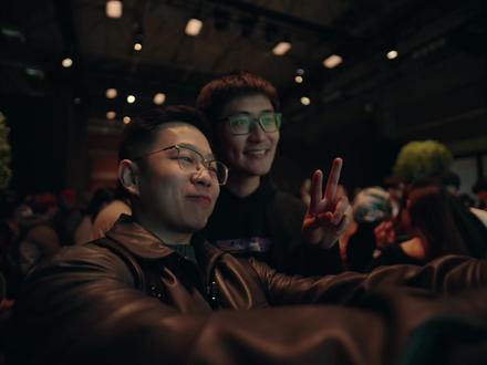 🖥️📱💻 Apple春季“学生党发布会” 上手快评(有点太快了),有问题评论区聊聊~
iPhone17e
MacbookNeo
MacbookPro
@DOU+小助手
#iPhone17e #macbookneo #macbookpro #macbookair #青年创作者成长计划