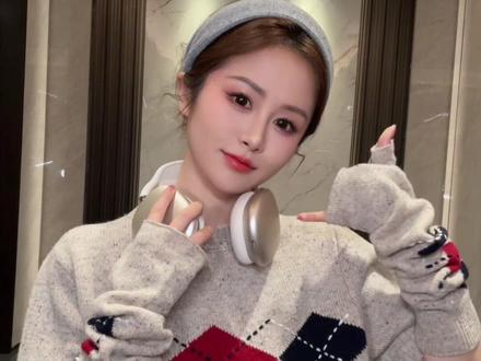 欢迎收听你的月亮我的心~ #手势舞 #新年快乐 #俞洋蕾