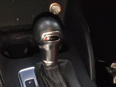 奥迪A3报电子故障,更换微控开关,为车主省下几千大洋 从上面可以直接拿出来的,不用拆排气管,档把安装时需要点小技巧#奥迪a3 #抖音记录修理工的日常