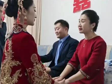 女儿出嫁,母亲的叮咛与嘱托!#婚礼#人民有喜事 #婚礼纪实