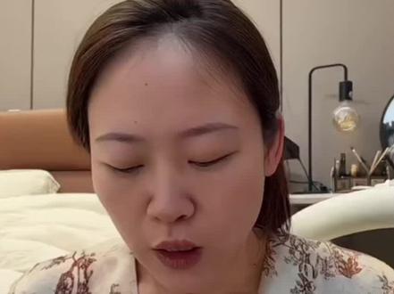 “从漂亮国到他的城市 我又要飞8个小时 在我手机没有网络的8个小时 他跟我坦白了一切”
#杨怼怼