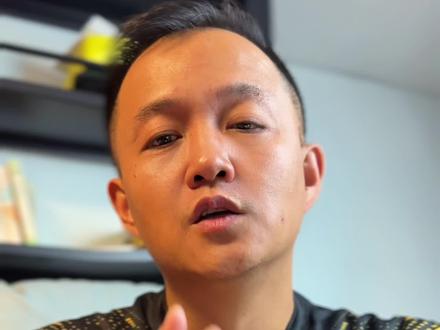 孙颖莎,你永远值得信任!决胜局10比10独下两分降服黄镇廷 第四局1比11落败,#孙颖莎 导演绝地大反击。#抖音玩法合伙人计划 #十亿流量扶持计划 遇强更强