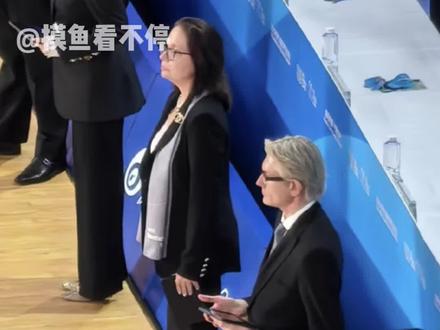 真的很难不喊一句daddy…#世运会 #拉丁舞 #评委