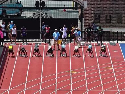 13岁女孩戴利11秒39! 新百伦全美高中生室外田径赛
初中组女子100米预赛
11年10月27日出生的
卡姆林戴利11秒39(+1.6)
创合法风速13岁组并列世界纪录🔥
(与道格特的11秒39+0.0并列)
决赛11秒35(+2.5)
创全风速13岁组世界纪录🔥
世界纪录保持者梅兰妮
道格特目前已年满14周岁