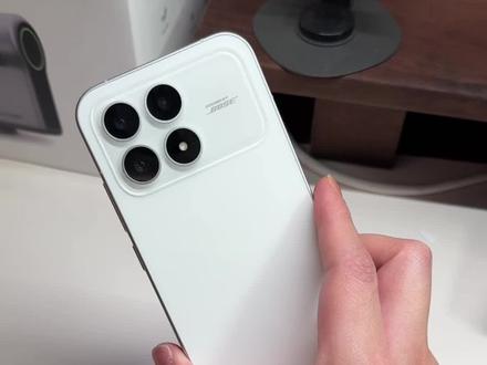 小米、红米手机新版堆叠后台教程,目前内测的第三个版本,优化了堆叠后台流畅度,就连打断动画也更加丝滑#玩机技巧 #小米堆叠后台 #小米堆叠后台怎么设置 #小米 #数码科技