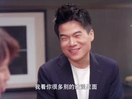 优酷视频《第一人称复数》第三季第一期,董宇辉访谈片段,流量本身就是玄学,伯乐是当天愿意走进直播间的人们#周轶君董宇辉 #董宇辉#董宇辉拥有暖评最多的评论区 #董宇辉访谈#董宇辉直播