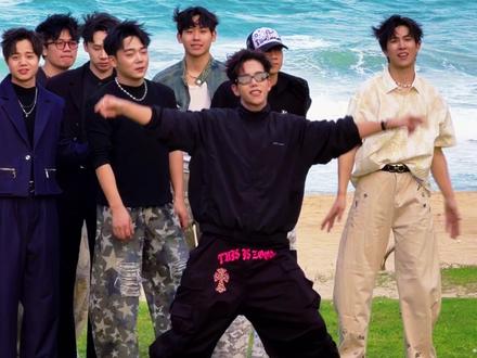 有感受到自由的味道吗?!#无人的岛 #青城学长编舞 #抖音热门舞蹈计划