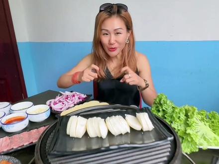 在香河吃烤肉就来炙子烤肉#抖音美食推荐官 #同城好店推荐 #一起吃烤肉 #这个烧烤真的很好吃的 #碳火烤肉