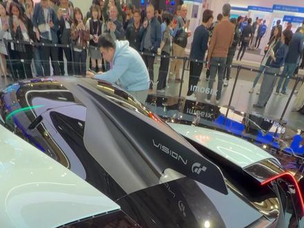 小米概念车vgt实拍…虽然花钱也开不上,但以后的小米可能就长这样#小米超跑 #小米 #visiongt