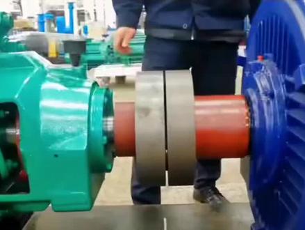 如果正确掌握钳工联轴器离心泵电机对中技能