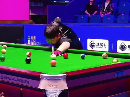 二六年乔氏大师赛刘禹乐以黑马之姿战胜夺冠热门张堃鹏! #刘禹乐#张堃鹏 #乔氏中式台球