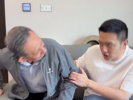 一句也没学明白啊 #年轻人小邹 #学唱歌我们是认真的 #误闯天家
