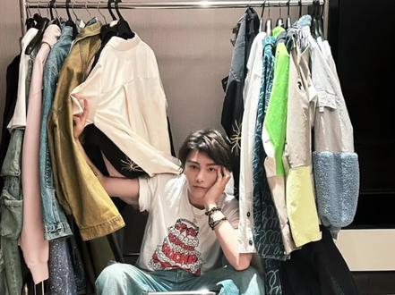 这到底是谁的衣架#虞书欣丁禹兮 #禹宙中欣