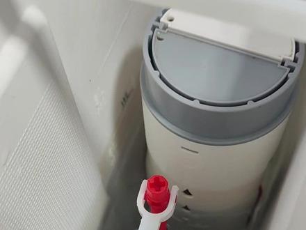 马桶进水慢?开关失灵?这些维修其实比想象中简单!别再花冤枉钱,两分钟学会的简易维修技巧 #铂狄盾 #马桶水箱配件 #生活小妙招