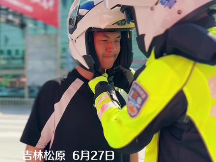 中招考试第一场,考生跑错考场,铁骑紧急护送!#中考 #铁骑护送