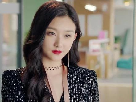 总裁深夜吃泡面遇到消失多年的初恋#初恋#抖音热门