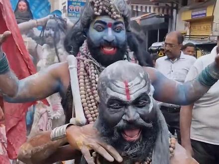 三哥神奇的习俗 #印度#抖音看世界#奇葩#奇闻趣事