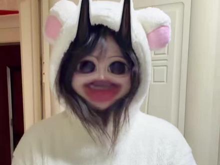 不敢回看 左顾右盼的暗自喜欢#小半 #变装#手势舞#猫猫摇