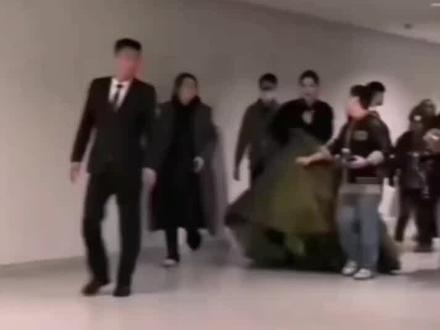 是大眼需要姐的热度 不是姐需要大眼的热度#迪丽热巴#微博之夜#迪丽热巴来了#女顶流迪丽热巴#白日提灯