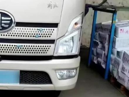 7.8吨猪脚广西运广东,却在河南被扣。