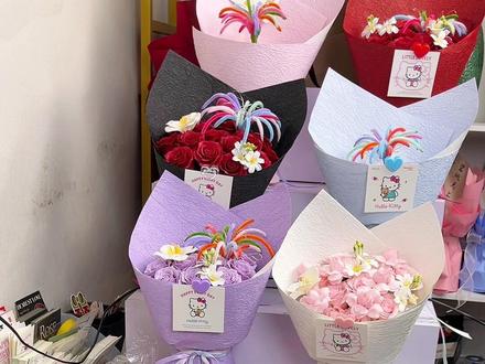 好看的扭扭棒烟花教程来了#扭扭棒烟花 #烟花 #烟花教程 #花艺教程 #扭扭棒