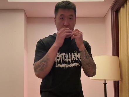 第一次录视频录的不好 后期会告诉大家一下小技巧#拳击 🥊
