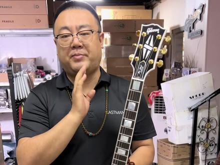 Gibson 白卡极其稀缺的型号,因为一些原因,变成了桃花咖,给大家放出你完全想象不到的野折,今晚8点直播间,野到底!#推荐性价比吉他 #gibson #性价比超高 #电吉他 #乐器