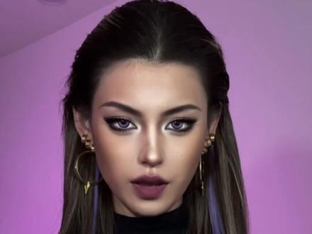 我这个人最大的优点就是听劝 回复 @aaa羊村羊肉批发的评论 形式参考:@Aria-莉娜 #芮娜 #无畏契约 #仿妆 #致歉一切 #cos