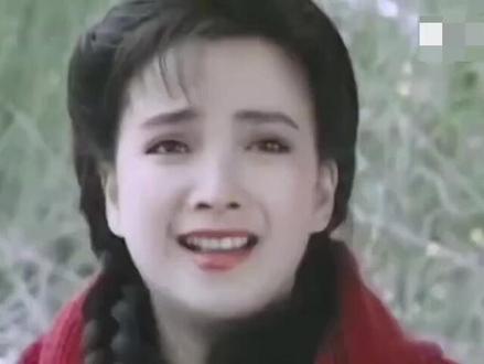 小时候看的青青河边草,何晴艳压岳翎,华又琳这个角色原定陈红,陈红没有演才找到何晴演,何晴真的好美😍#怀旧经典 #怀旧经典影视 #何晴去世 #何晴混剪