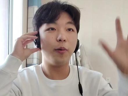 裁判吹了个中场哨,然后拿了诺贝尔和平奖#世界和平 #美加墨世界杯 #伊朗vs美国 #马宁