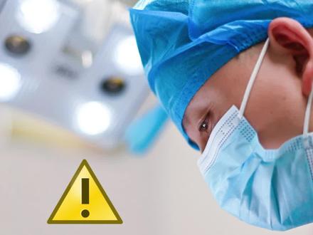 万一遇到意外牙齿松动了,正确的处理方法很重要。#牙齿 #牙医 #牙齿松动#爱牙护牙 #生活小常识 @抖音热点