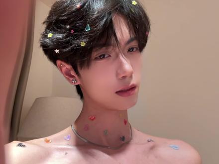 我年少你缥缈 我们在爱的世界里面环绕 (原声音频@晴 )#原相机 #男友风 #敖宗杭