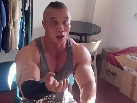 爱健身的人,手上都有老茧吗?#健身