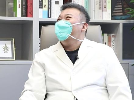 腰腹环吸后肚子变硬还肿,王大夫:正常,在等等!#腰腹环吸 #抽脂 #希望这个视频可以帮到你 #关注我每天坚持分享知识