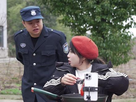 @帅帅 《三江锅》 @敏君有个小店 你哪个单位的?#逗比日常 #搞笑 #逗你一笑😃烦恼忘掉 #不靠谱的铁铁