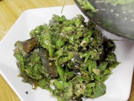 炒辣椒的不同做法 江西老表和湖南老表是怎么制作辣椒的。#萍乡黄矮生态食府 #何姐湘菜馆 #煎辣椒