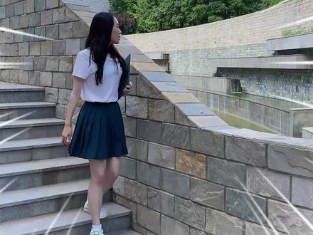 清华学霸教你数学选择题一招蒙题技巧,当然最好还是先自己做哟~#2023高考 #高考结束 #高考数学解题技巧 #学霸秘籍 #清华