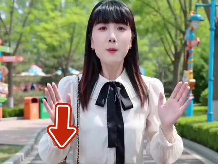 #保定疯狂动物王国19.9通玩票预售第一波即将结束!动物巡游、野人表演、佤族特技、小丑嘉年华等项目都能玩,灵猴片区、精灵萌兽区可观赏环尾狐猴、土拨鼠,还能坐观光小火车呢!先囤票,未使用随时退,过期自动退!