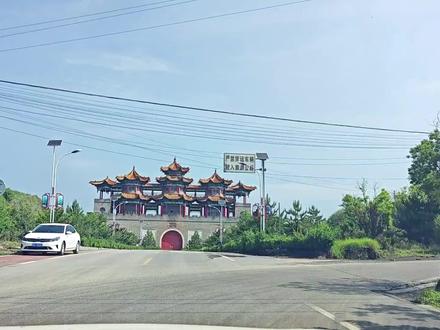 太原周边有山有水有游乐的地方,空气不错,关键人少不用扎堆