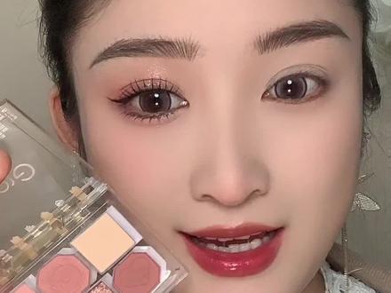 粉棕色系的眼影画起来也太美了吧,新手小白也能一学就会#美妆分享 #眼影教程 #gracebabi眼影盘