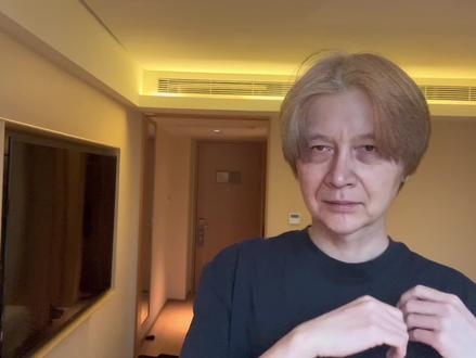 这把emo局 #cos #拟人 #喜羊羊与灰太狼