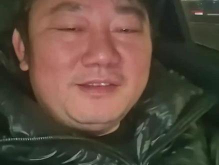 张雪机车820RR车型不卖给驾龄未满一年新手,经销商如果违规售卖会重罚,张雪:为了车友安全