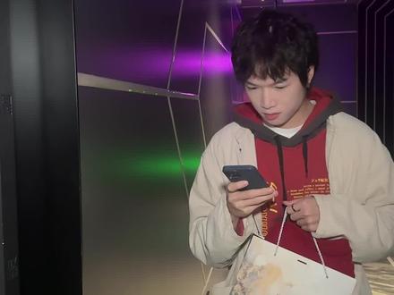 爱迎万难,但爱难赢万难...#又是深情的一天#自卑#数码潮人派对#OPPOPad3 #OPPO平板