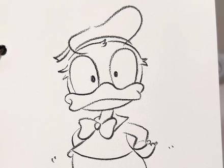 可爱的唐老鸭来了
#绘画教程 #手绘过程 #简笔画