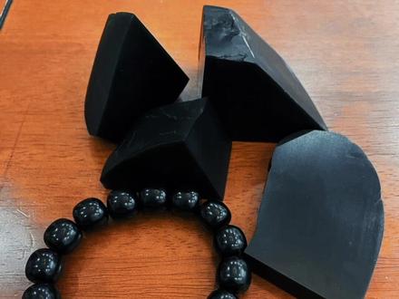 黑青,你玩对了吗?#和田玉籽料 #珠宝首饰 #玉石魅力